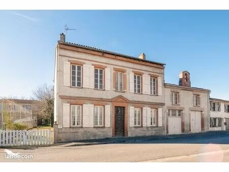 maison 6 pièces 174 m²