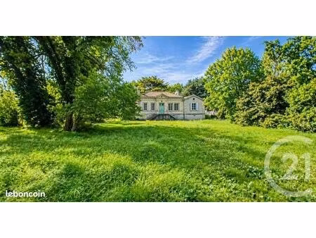 maison 5 pièces 140 m²