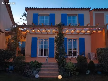 vue mer   villa 4 pieces 85 8m2 avec jardin et patio dans une residence avec piscine