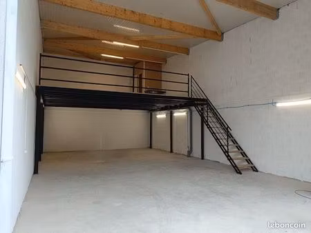 dépôt activité 115 mètres carrés  récent st jory 31790 a62