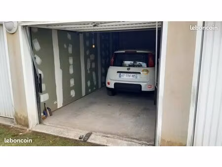 garage 15 5 m² - secteur route touristique