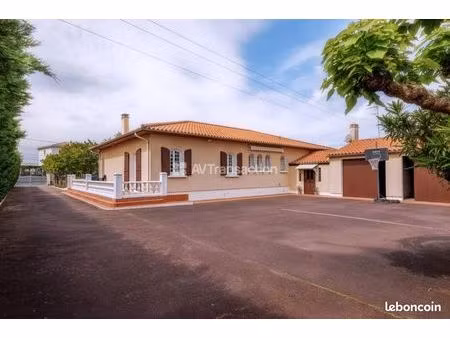 maison 5 pièces 144 m²