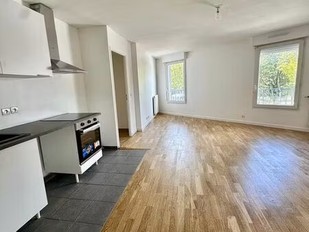 vente - charmant 2 pièces de 54 m2