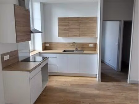 vends immeuble de rapport 9%