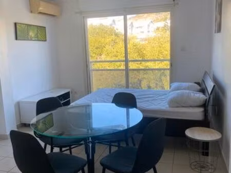 boucan canot studio meublé à l’année à 5 mn à pieds de la plage et des commerces