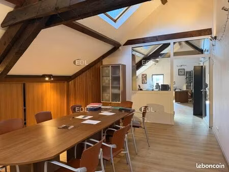 bureaux 180 m²