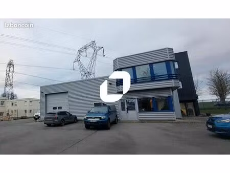 local d'activité 176 m²