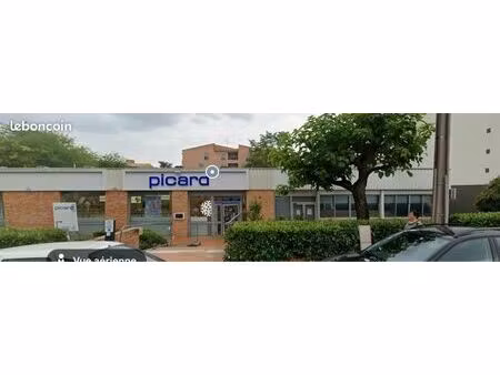 local commercial place de l’ormeau toulouse