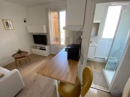 studio meublé rénové 16m² + parking – proche utt / yschools – 380 cc