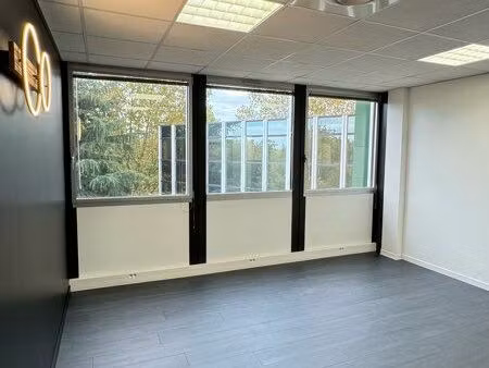 bureau à louer 20m2