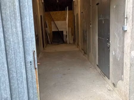 à louer box