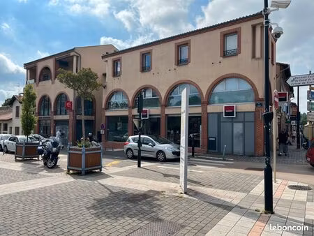 local commercial