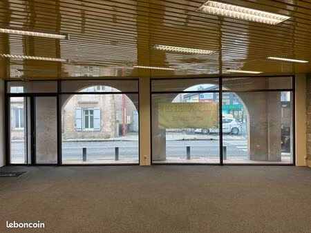 local 200m2 à louer revel (31)