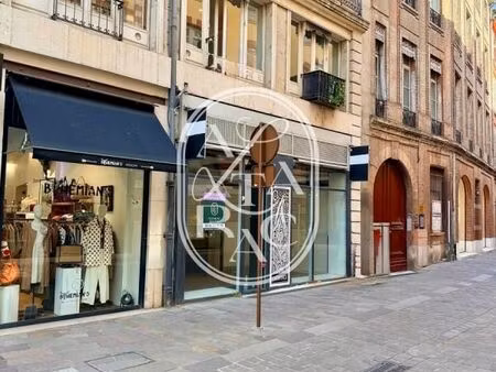 local commercial 34 m²