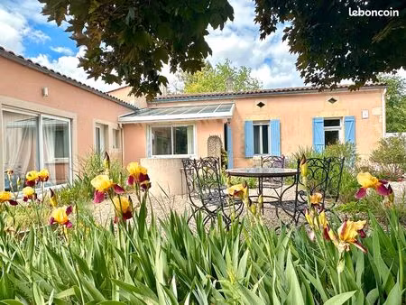 maison coup de coeur - 163 ㎡ - jardin arboré et piscine