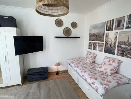 location studio meublé le raincy