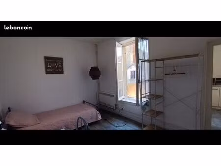 chambre meublée -studio