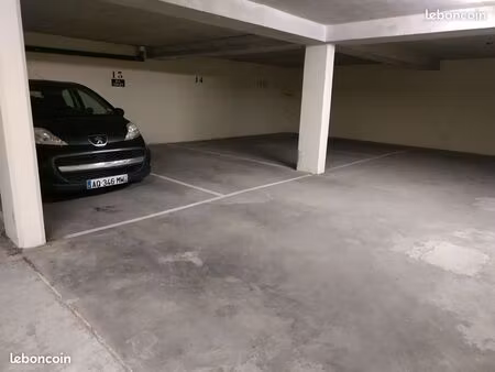 parking sous-sol à louer neuilly-plaisance -centre ville