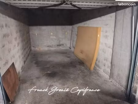 garage/box 12 m² toulon