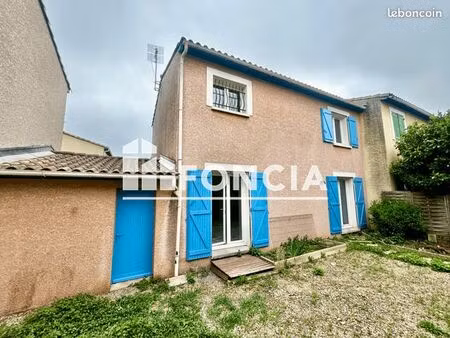 villa 5 pièces 85 m²