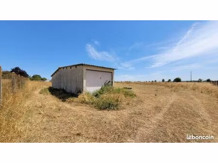 terrain 2890 m² saint-pierre-de-l'isle