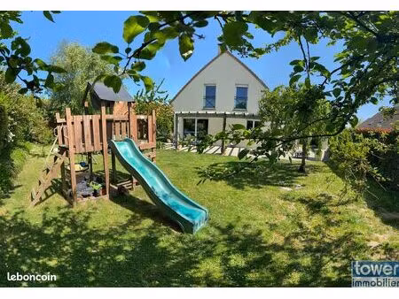 maison 10 pièces 219 m²