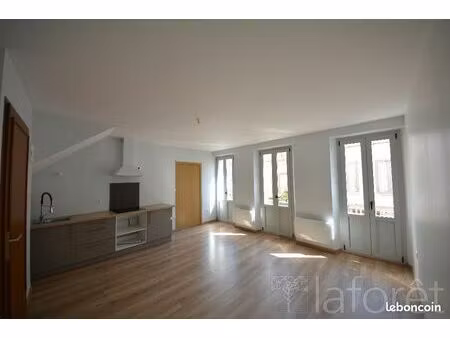 appartement 2 pièces 60 m²