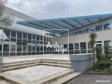 bureaux 385 m²