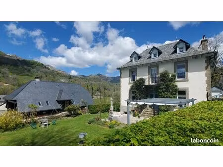 maison d’hôte et gîte d’étape  fond de commerce  terrain