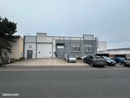 a louer depot entrepot local d activite montreuil 93