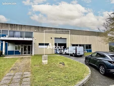 local d'activité 490 m²
