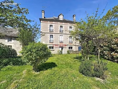 maison 8 pièces 170 m²