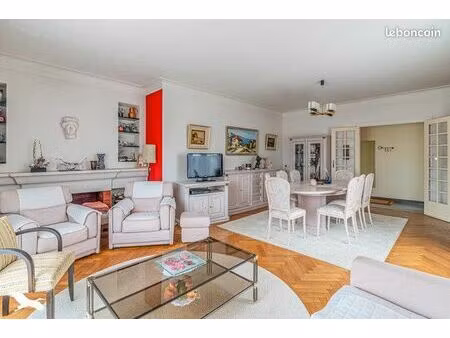 maison 6 pièces 165 m²