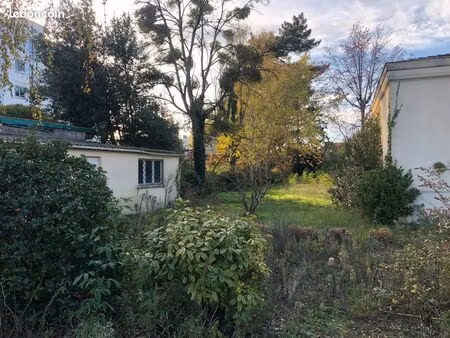 beau terrain caudéran