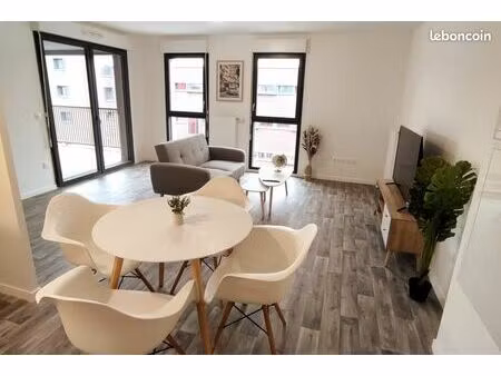 grand t2 lumineux en location - bondy