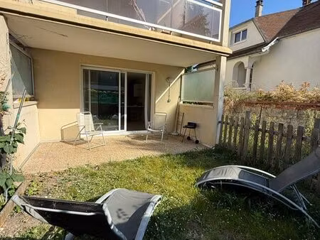 studio avec jardin