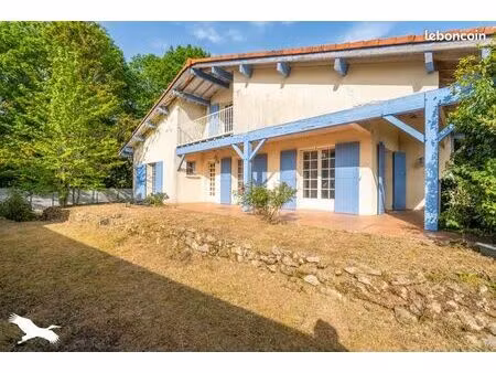 maison 5 pièces 182 m²
