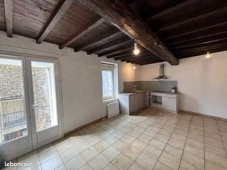 maison 4 pièces - 82m2 - balcon et garage