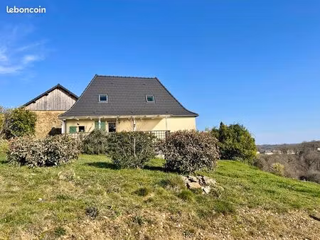 maison de village 9 pièces 192 m²