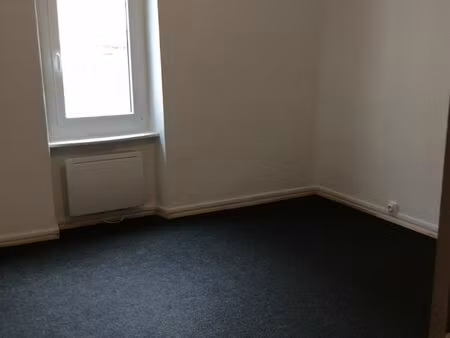 maison de village avec cour 30m2
