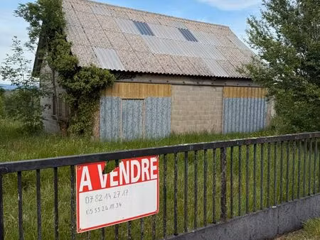 terrain avec garrage