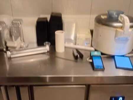dark kitchen / laboratoire restaurant à louer – loyer 750 cc■loyer 750 électricité compris