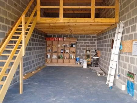 grand garage / entrepôt 90 m² avec mezzanine – luc-sur-mer