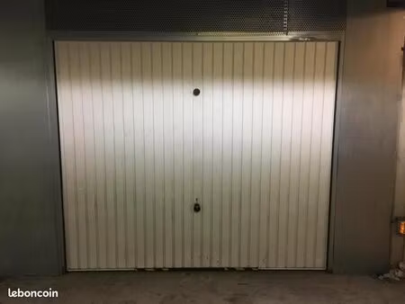 garage/box 17 m² toulouse