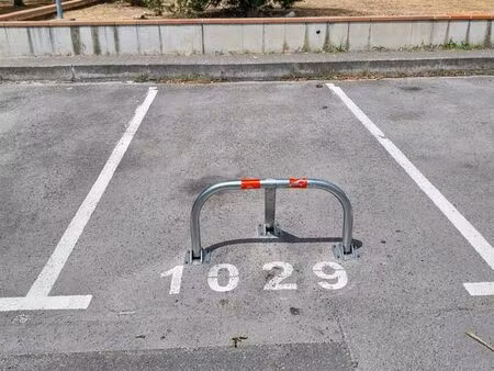 loue parking aérien - rue calbairac 31100 toulouse