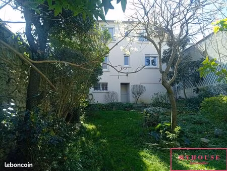 maison 7 pièces 160 m²