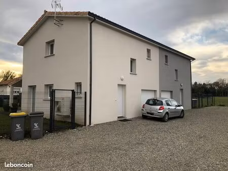 villa t4 carbonne