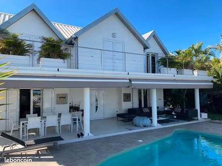 location meublée 3chambres plus bureau piscine