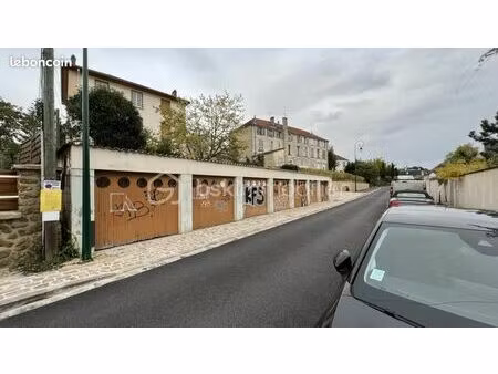 garage/box 110 m² sucy en brie