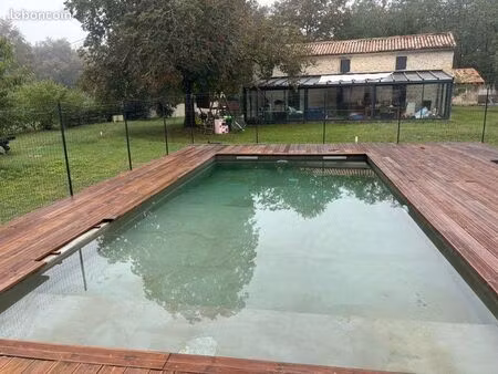 maison grand terrain bien situé